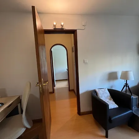 Travessa * Лісабон